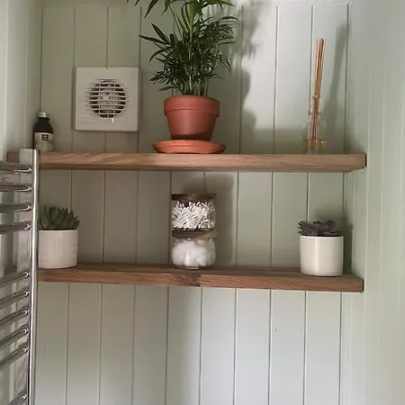 Shepherds Hut *